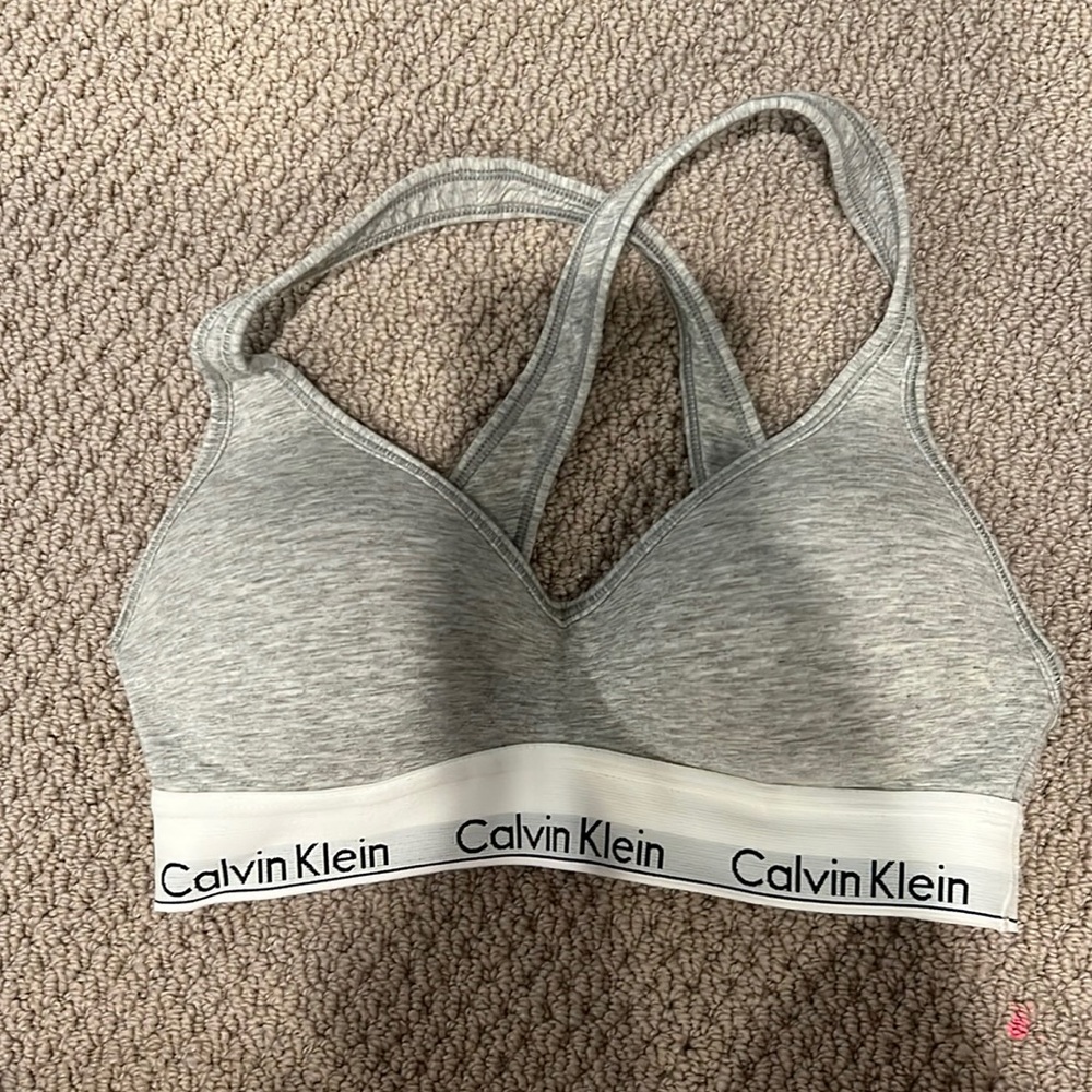 Calvin Klein Size Small Grey Sportsbra